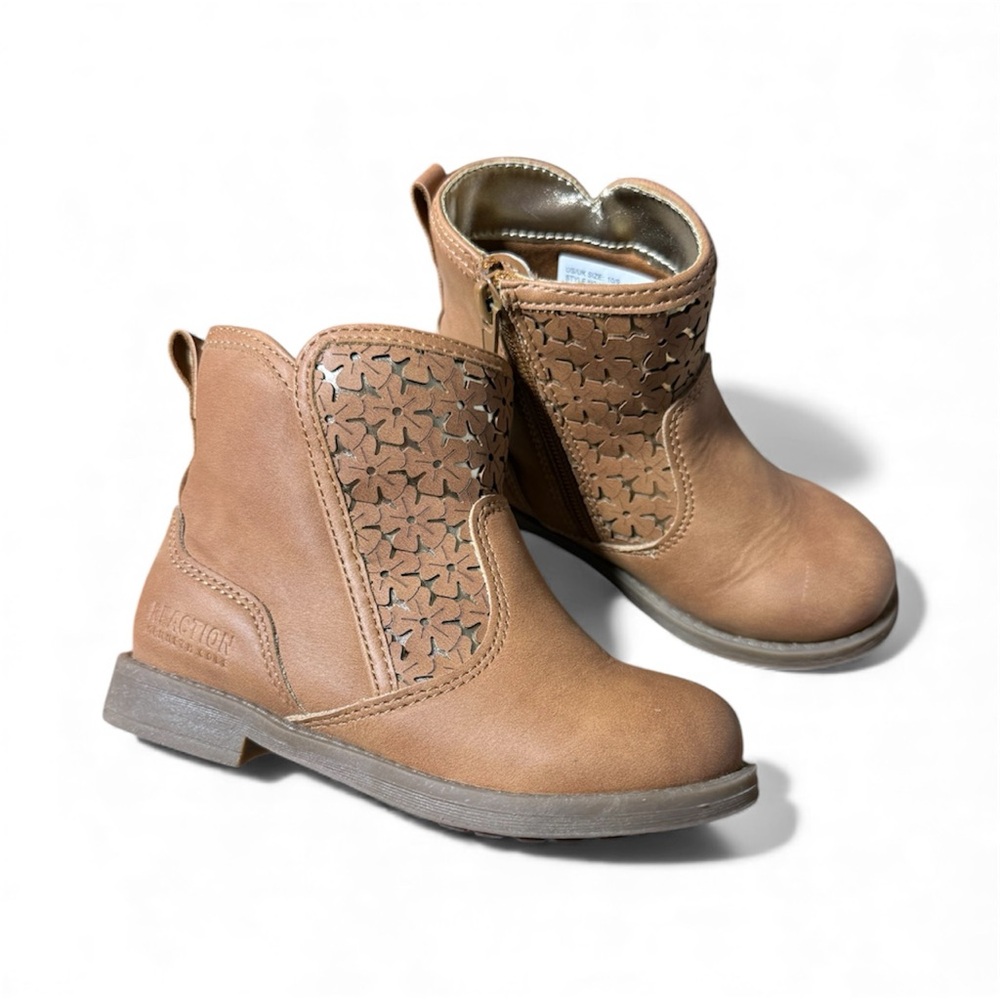 Kenneth Cole Reaction ankle boots toddler girl size 10 (NEW)